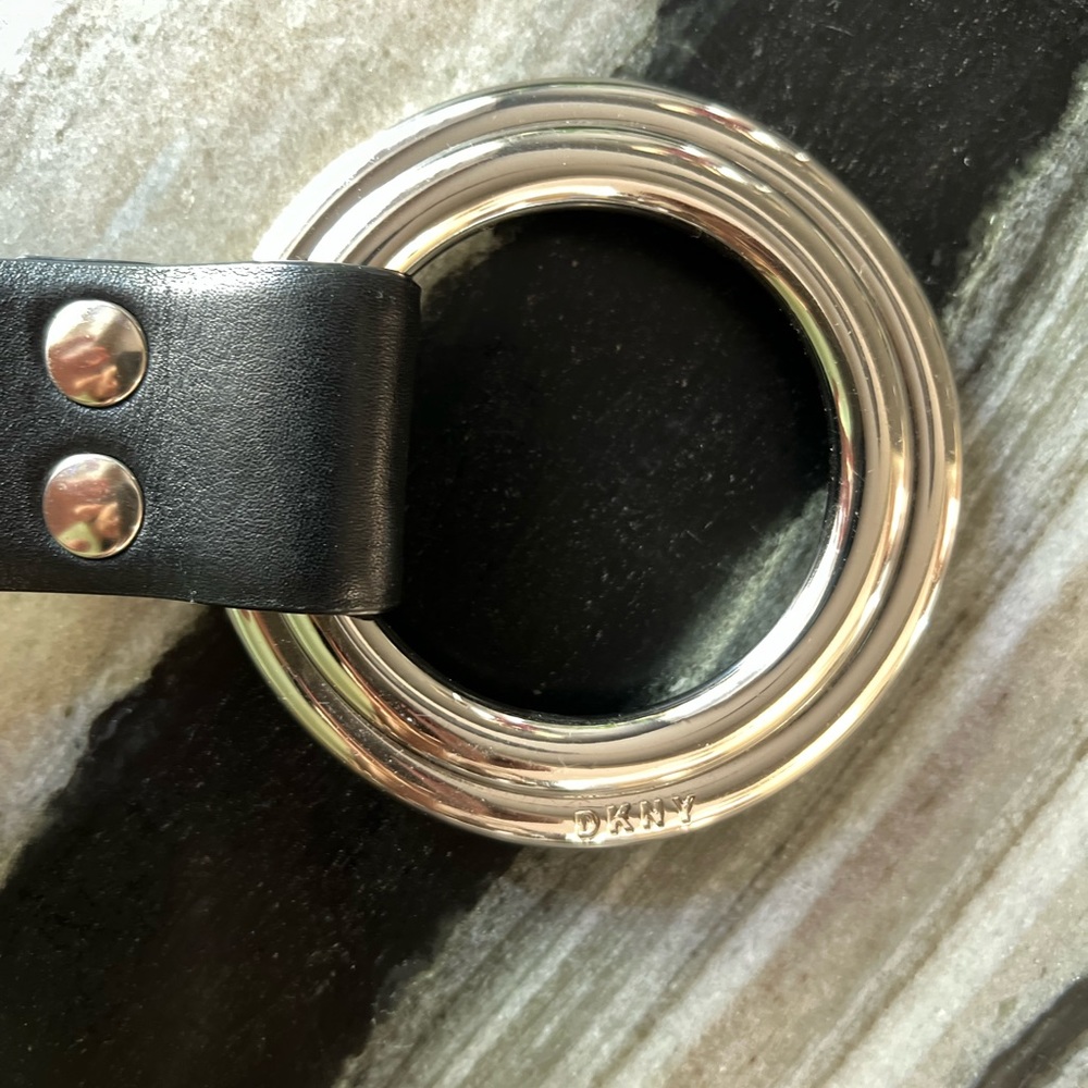 DKNY belt - Picture 2 of 3